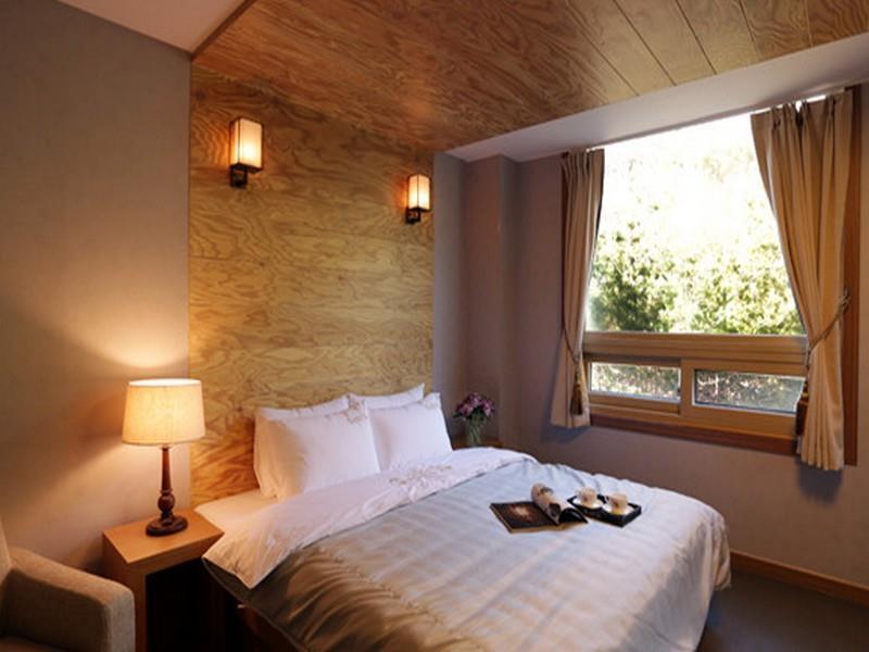 Radiance Tourist Hotel Geoje Exterior photo