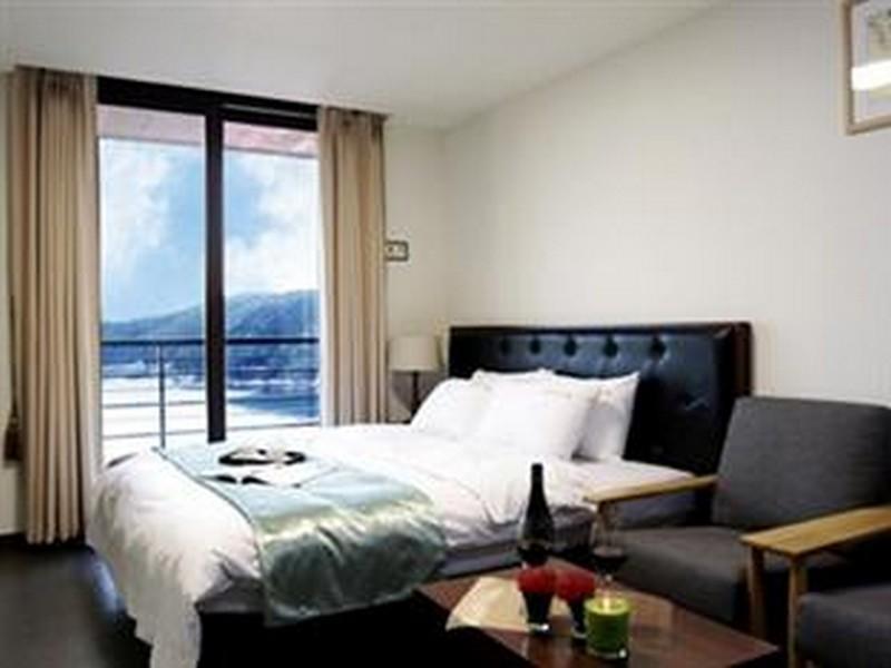 Radiance Tourist Hotel Geoje Exterior photo