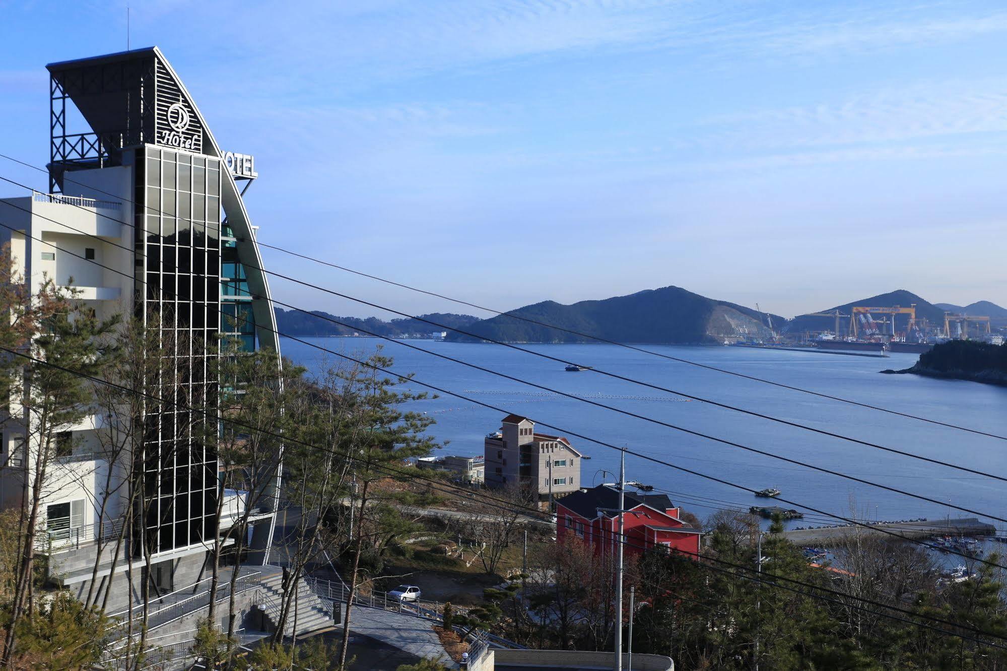 Radiance Tourist Hotel Geoje Exterior photo